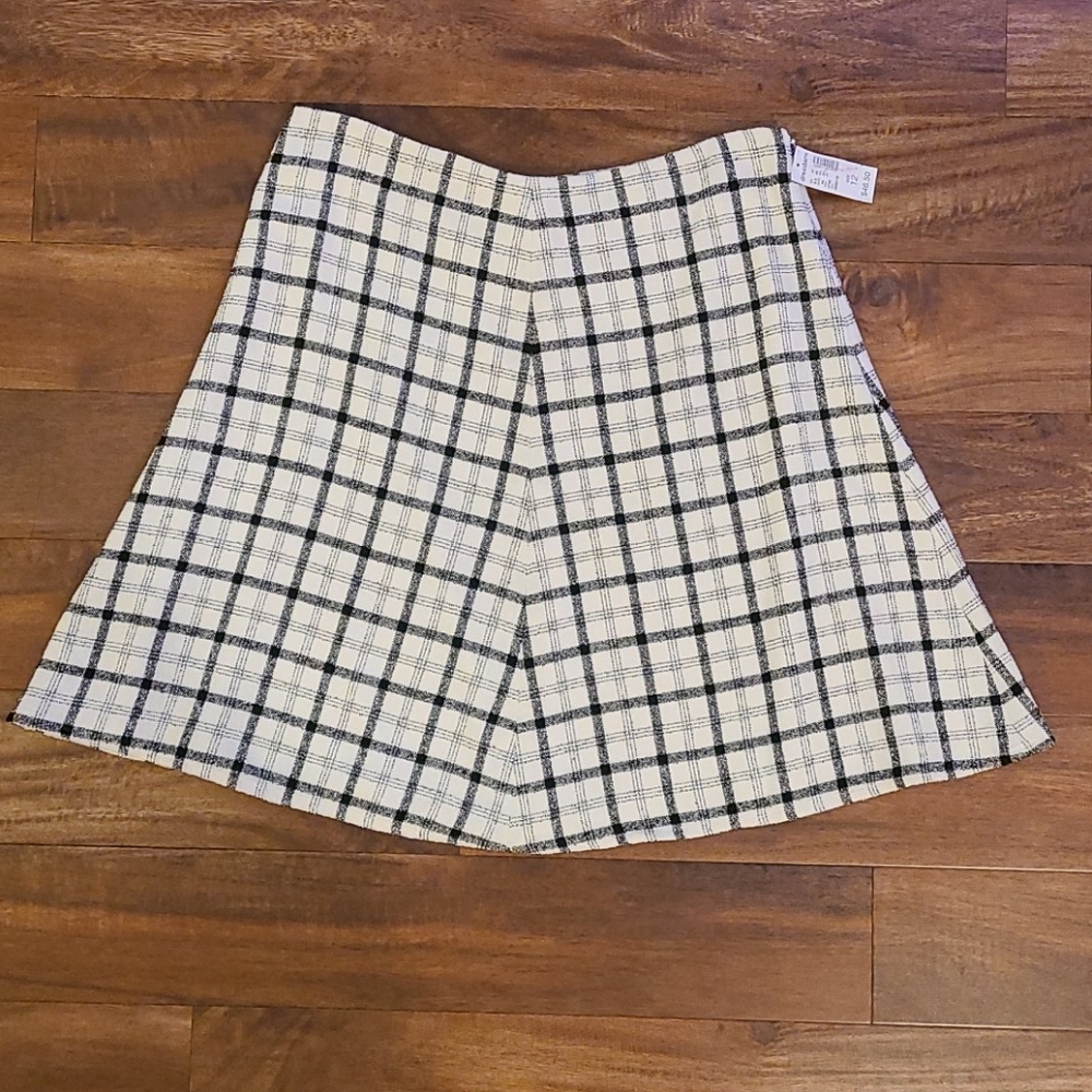Jones Studio skirt - 12 NWT